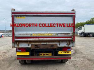 Camion benne d'occasion MAN TGS 35.400, conduite à droite, Euro 5, diesel, 6x4, poids lourd - Product Image 4