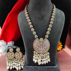 MOP Stone And Hanging <b>Pearls</b> Circle Shaped Pendant <b>Set</b> Lightweight And Versatile Ideal For Casual Ethnic Wear,Festive Gatherings - Product Image 4