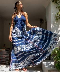 Summer Vibes Rayon Tie-Dye Women's Wear Resort Vestido largo para fiesta, Summer Ocasión Wear Long Backless Dress - Product Image 1