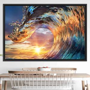 Tableau sur toile Sunset Wave : impression décorative murale de paysage marin encadrée d'or, toile encadrée noire - Product Image 1