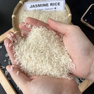 OEM riz blanc 5% riz parfumé agricole séché 25/50kg emballage-direct de Mme Laura + 84 928 148 271 - Product Image 1