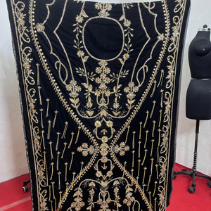 Tissu de travail et de broderie brodé à la main de luxe - Product Image 5