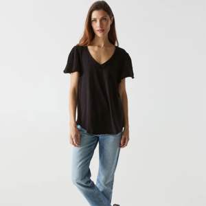 T-shirt Supima pour femme écologique et respirant-Coton de source durable, doux pour la peau, adapté à toutes les saisons - Product Image 1