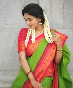 DISEÑADOR LICHI SEDA JACQUARD TRABAJO SAREE CON BLUSA SIN COSTAR FESTIVAL PRECIO AL POR MAYOR ROPA ÉTNICA VERDE - Product Image 5