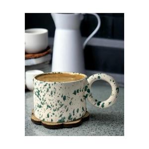 Tazza in ceramica fatta a mano a benzina verde Splash