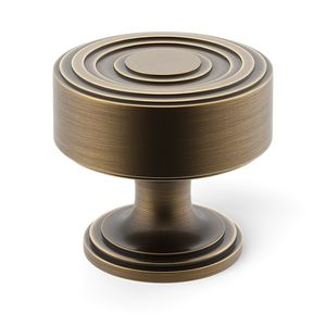 Boutons en laiton pour meubles anciens en bois offrant une élégance intemporelle avec une touche décorative artisanale durable - Product Image 3