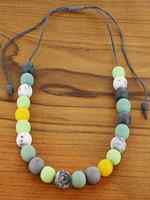 Kalung Resin Berkualitas Tinggi dari Colorful Love Fashion Artizon Studio, Elemen Lukisan Tangan, Pola Spiral, Warna dan Logo yang Dapat Disesuaikan