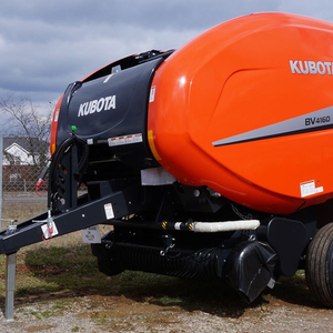 เครื่องอัดฟางก้อนกลมขนาดเล็กยี่ห้อคูโบต้า พร้อมเครื่องยนต์และชุดเกียร์ สำหรับการเกษตร อัดหญ้าแห้ง ฟางข้าว ให้ผลผลิตสูง - Product Image 2