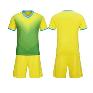 Vente chaude sur mesure de haute qualité 7 sur 7 uniformes de football ensemble respirant et confortable chaud de la presse! - Product Image 1