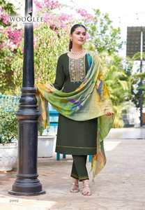 Fond Kurti en viscose tissé en gros avec catalogue complet Dupatta disponible au tarif de gros adapté à une tenue de fête - Product Image 4