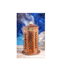 Classic Wooden Bakhoor <b>Burner</b> Ideal For Traditional Home Fragrance Practices And Creating Soothing Daily Ambience - Product Image 6