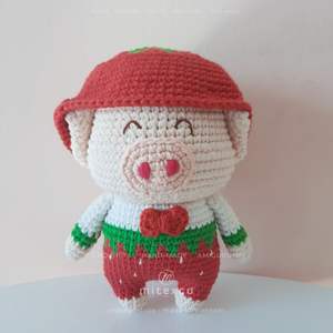 45 Muñeca Amigurumi hecha a mano de cerdo de ganchillo relleno al por mayor | Peluche suave de animal | Dulce regalo para amantes de los cerdos y niños - Product Image 1