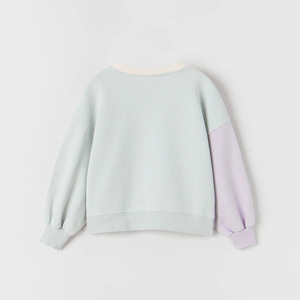 Suéteres Holgados de Alta Calidad con Bloques de Color Personalizados para Chicas, Colección de Invierno a Precio Económico, Diseños de Moda - Product Image 2