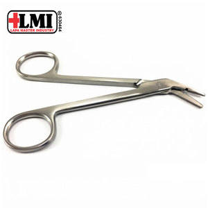 Ciseaux universels 12 cm en acier inoxydable, instrument de chirurgie générale, réutilisables, usage hospitalier, haute qualité, prise en main sécurisée - Product Image 6