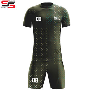 Nouvel uniforme de football imprimé élégant pour la saison 2025 et 26 au tarif de gros bon marché avec vos propres designs et styles du Pakistan - Product Image 5