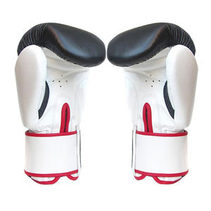 Gants de boxe personnalisés avec logo, vente chaude, gants de boxe 2026, vêtements de sport personnalisés, équipement de boxe, Pakistan - Product Image 2