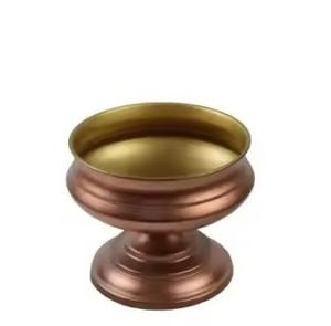 Bacs à boissons de seau à glace en métal doré royal de qualité supérieure pour refroidisseur de champagne pour la décoration d'événement de bar et de restaurant - Product Image 1