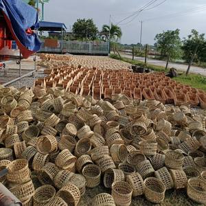 Cesta de almacenamiento de ratán de bajo precio con tapa Cesta de almacenamiento rectangular de ratán Cesta de almacenamiento hecha a mano de Vietnam - Product Image 4