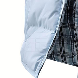 Gilet matelassé moderne pour homme, sans manches, pour le style urbain et les activités de plein air - Product Image 6