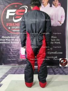 Trajes de una pieza que cubren todo el cuerpo, trajes de paramotor diseñados para condiciones frías, trajes térmicos y trajes aislantes. - Product Image 2