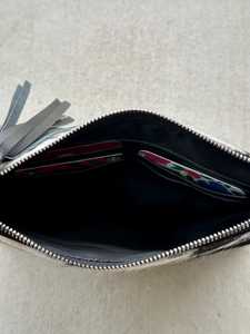 Véritable fourrure de vachette bandoulière Style occidental sac à main en cuir noir rodéo sacs de messager bracelet sac à main pochette Cowgirl cadeaux pour elle - Product Image 3