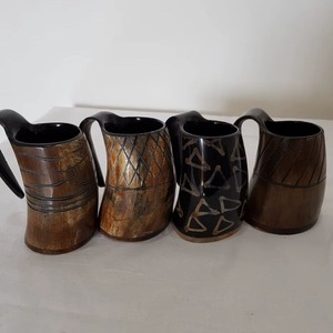 Viking Horn Tasse à café en verre Base en MDF Fabriquée à la main à partir de corne de Viking authentique fabriquée en Inde Cadeaux de pendaison de crémaillère Article fantastique - Product Image 3