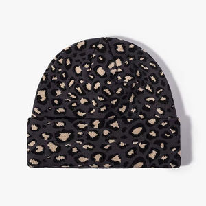 Bonnets en laine de qualité supérieure avec logo personnalisé, unisexe, OEM, design d'hiver, chaud, motif uni, mélange respirant, imperméable - Product Image 2
