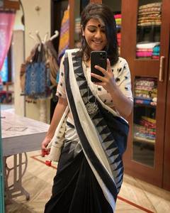 Magnifique sari en lin avec impression numérique, fabricant et fournisseur de mode féminine en Inde au prix le plus bas - Product Image 5