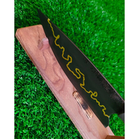 Couteau de chef artisanal en cuivre de Damas avec manche en bois et étui en cuir, lame de 196 mm, compact et durable pour le camping en plein air