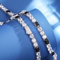 Usine en gros brillant diamant cubain chaîne anneaux personnalisé Hip Hop 18k plaqué or mignon Monaco S cubique zircone bague en laiton