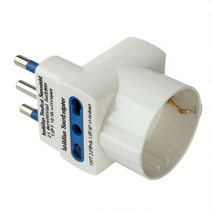 Adaptateur de prise électrique standard italienne avec 2 prises 2P+T 10/16A et 1 prise 2P+T 10A/16A - Product Image 3