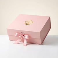 Boîte cadeau cosmétique rigide pliable magnétique personnalisée avec ruban en satin et impression sérigraphiée pour panier de demande en mariage pour demoiselle d'honneur