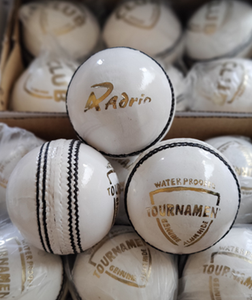 Balles de cricket professionnelles en cuir T20 cousues à la main pour adultes prix de gros de Meerut - Product Image 2