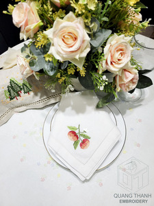Serviette de table en coton blanc de haute qualité avec broderie personnalisée Orange Fruits Serviette de table avec ourlet pour événements hôteliers à domicile - Product Image 2