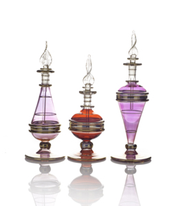Flacon d'huile essentielle en verre soufflé à la main 30ml, flacon de parfum transparent en or 24K, logo personnalisé, fabricant égyptien, luxe, spa, hôtel - Product Image 6