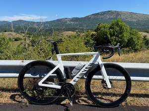 Bicicleta de Carreras CANYONN para CF SLX 9 Di2 con Frenos de Disco, 27 Velocidades, 28 Pulgadas, para Ruedas DT y ARC 1100 - Product Image 2