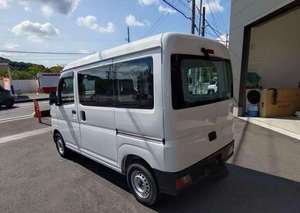 Voitures d'occasion Daihatsu Hijet VAN 2022 propres et abordables, prêtes à être expédiées - Product Image 4