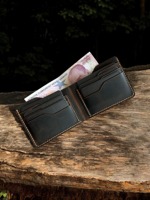 Cartera de Cuero Genuino Hecha a Mano Clásica AI-LW-20 de Aaliyan Impex para Hombre, Duradera, de Alta Calidad, con Diseño Personalizable y Grabado