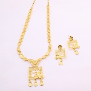 เครื่องประดับสำหรับงานแต่งงานแบบดั้งเดิมสร้อยคอชุบทองทันสมัยสำหรับผู้หญิงสร้อยคอประดับมุกและเพชรทำจากทองเหลืองโซ่ของขวัญ chapado En Oro - Product Image 1