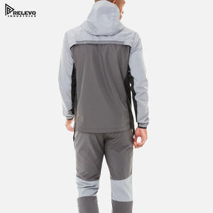 ชุดวอร์มกันน้ำแบบสองชั้นสำหรับผู้ชาย ผลิตจากไนลอน 100% เหมาะสำหรับทำงานและสวมใส่ลำลองในฤดูหนาว - Product Image 3