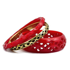 Brazalete de resina de diseño moderno más vendido acabado pulido brillante inspirado en el estilo Ángel DIY artesanía arte joyería de moda - Product Image 1