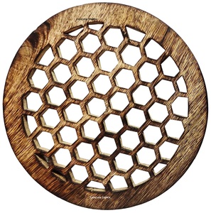 Sous-plat en bois de manguier découpé au laser, motif nid d'abeille, écologique, résistant à la chaleur, design rustique, diamètre 6 pouces, épaisseur 10 mm - Product Image 2