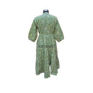 Himanshi robe florale mi-longue en coton doux et vibrant robe Himanshi pour femme parfaite pour une tenue décontractée abordable et élégante - Product Image 6