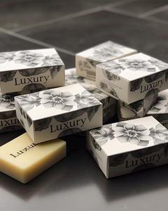 Logotipo personalizado impreso brillante laminación papel Kraft envío mate laminado embalaje al por menor para Carpeta de aceite esencial cosmético - Product Image 2