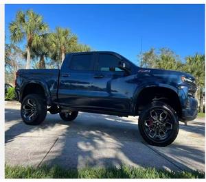 Camionetas Chevrolet Silverado 1500 Crew/Cab RST Automáticas Usadas de 2022 - Product Image 5