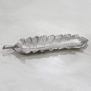 Bandeja de Servicio de Calidad Premium, Bandeja Decorativa Navideña de Aluminio, Diseño Elegante para Decoración del Hogar y Eventos, en Venta - Product Image 5