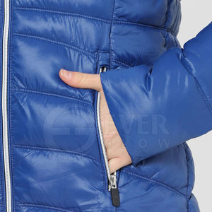 Chaqueta acolchada personalizada para mujer, chaqueta de invierno para deportes al aire libre, ropa de calle, chaqueta acolchada - Product Image 4