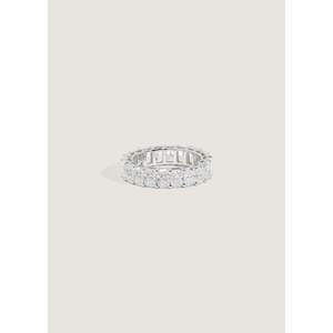 Anillo de eternidad con diamantes de corte radiante en oro blanco Audrey - Product Image 1