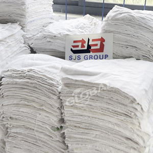 Chiffons blancs carrés à coudre <span class=keywords><strong>doux</strong></span> Serviettes de bain recyclées et usagées Sans taches Paquet de 25kg de chiffons d'essuyage - Product Image 4