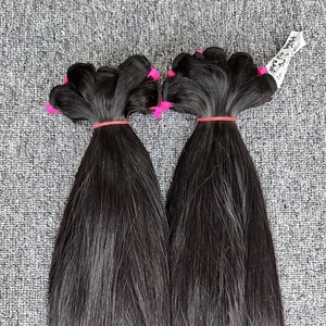 Extensiones de Cabello Vietnamita 100% Virgen Remy, Negro Natural, Liso y Sedoso, con Doble Trama a Máquina, Cabello Crudo con Cutícula 100% Alineada - Product Image 2